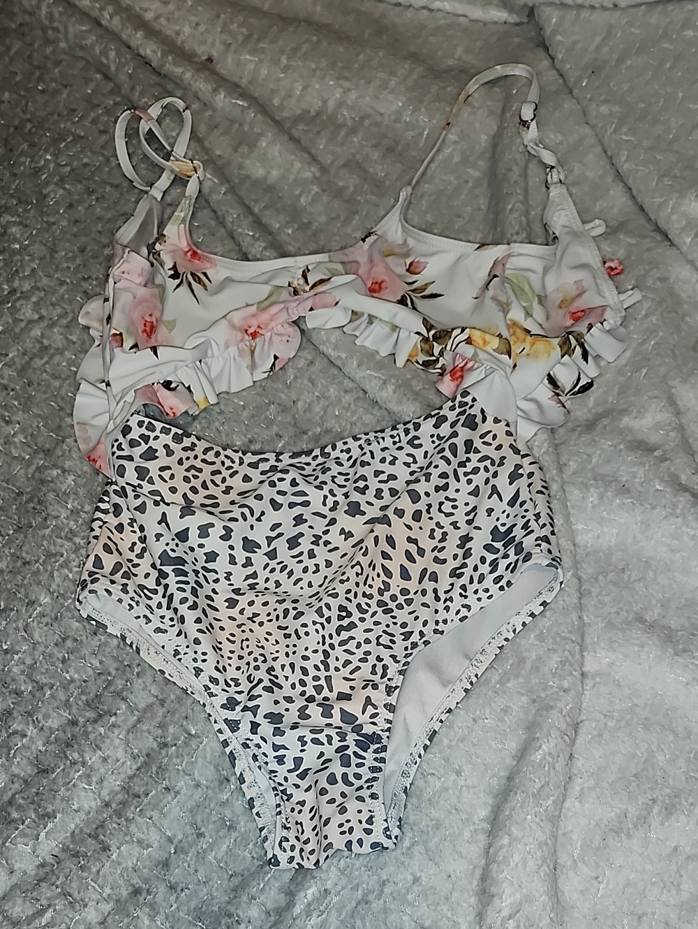 Floral Ruffle Bikini Top with High-Waist Leopard Print Bottom